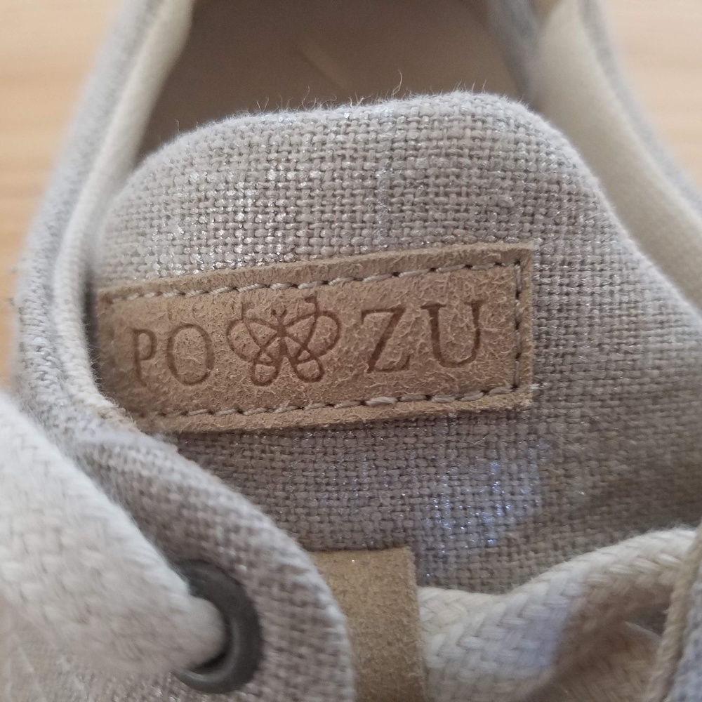 Po-Zu Women's Sneakers - Picture 3 of 5